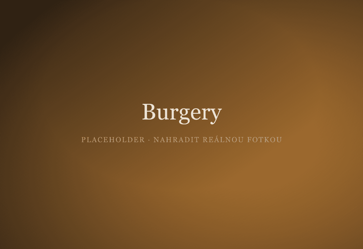 Domácí hovězí burger s čedarem a slaninou